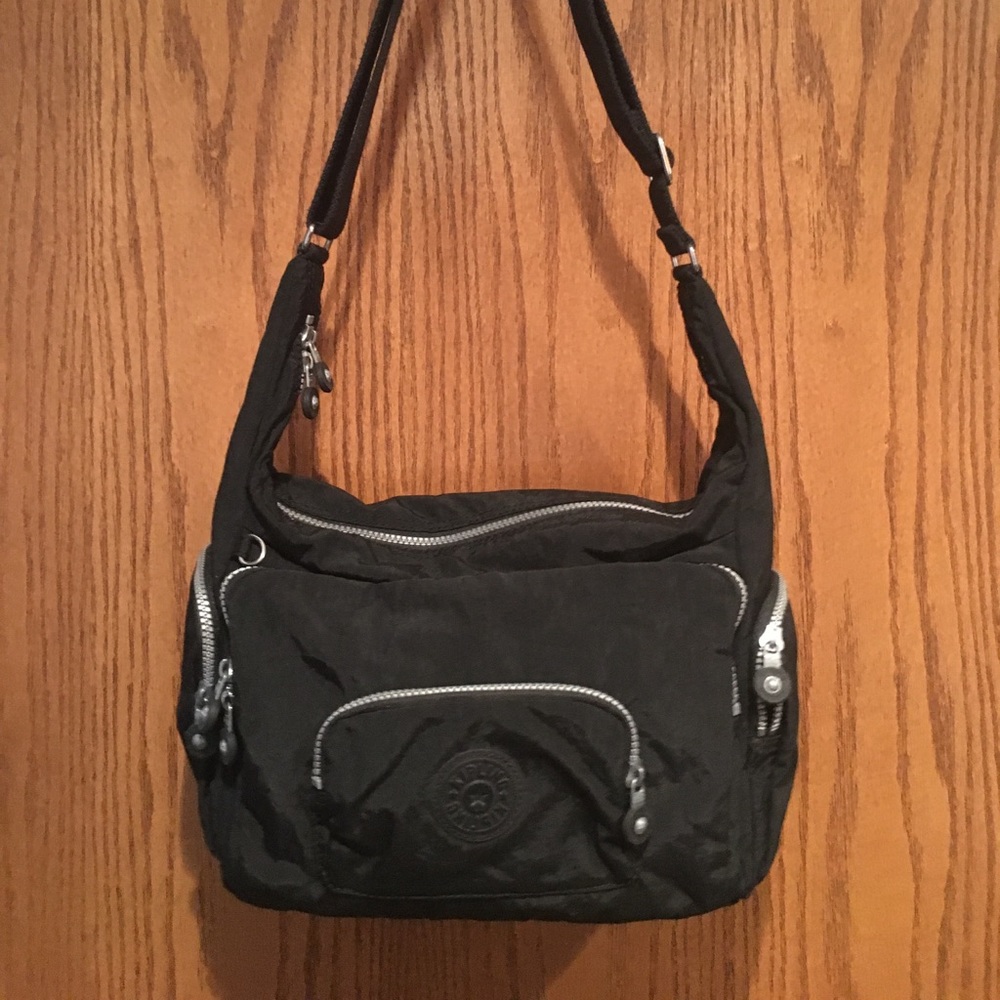 Kipling crossbody